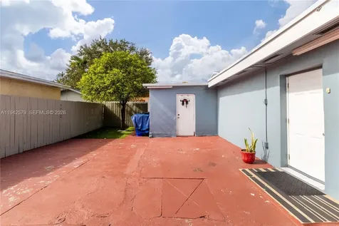 2818 SW 2nd Street Miami FL 33135