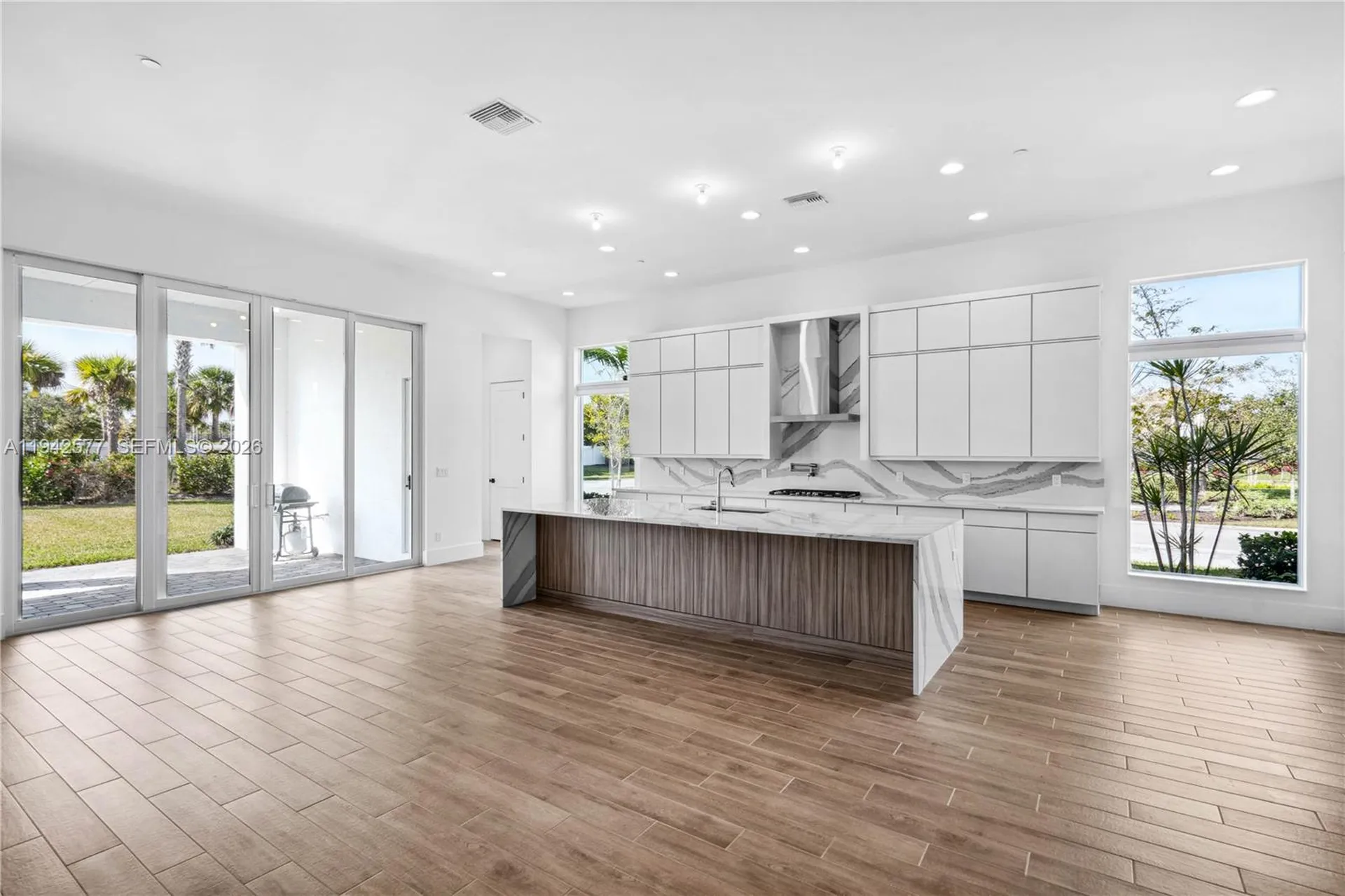 9281 Coral Isles Circle Palm Beach Gardens FL 33412