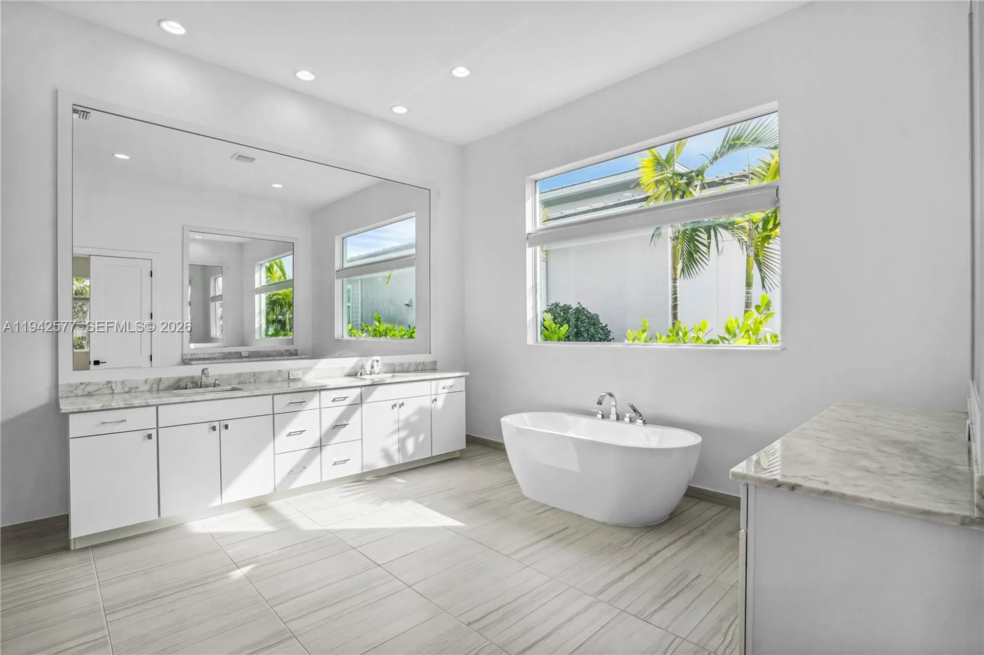9281 Coral Isles Circle Palm Beach Gardens FL 33412
