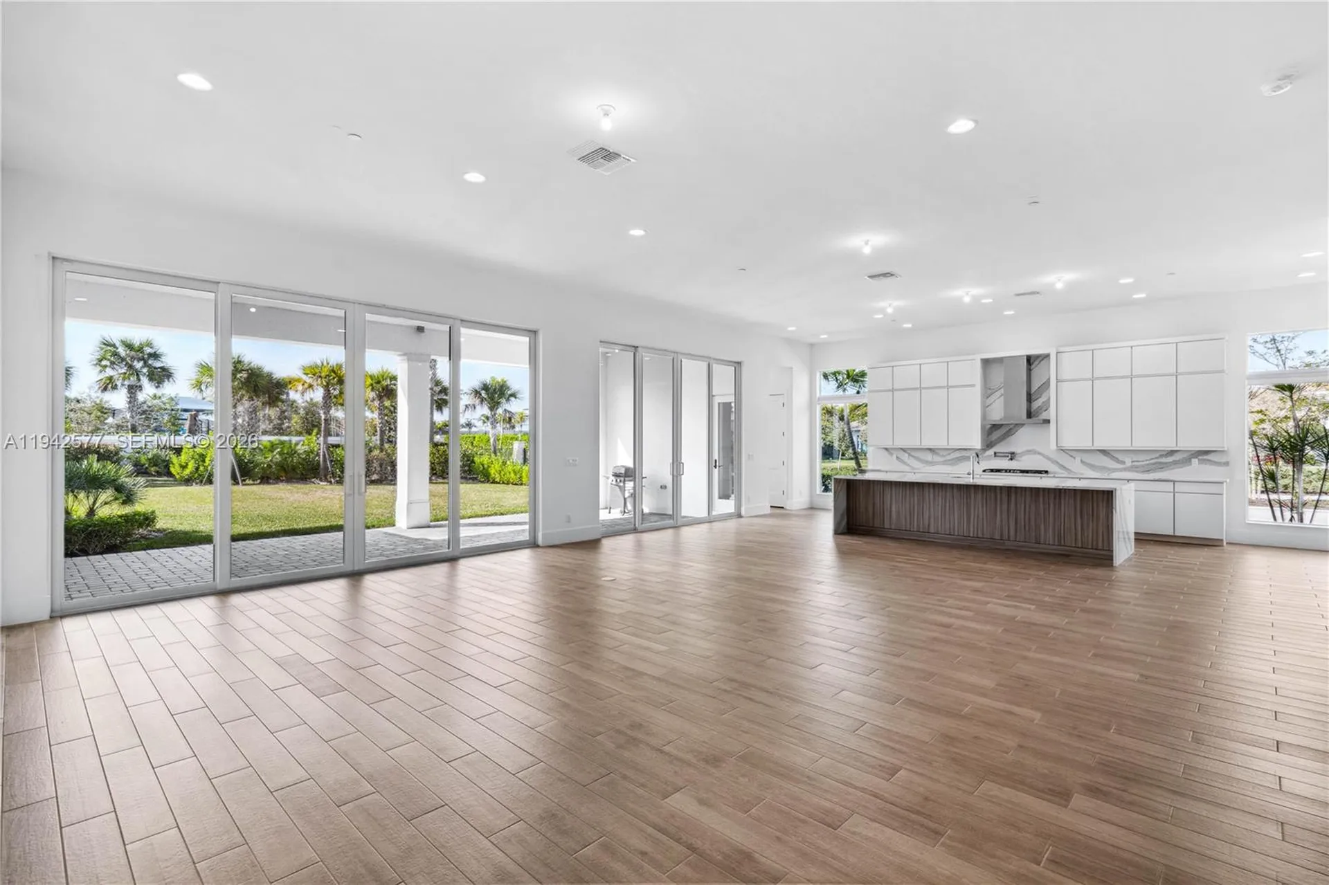 9281 Coral Isles Circle Palm Beach Gardens FL 33412