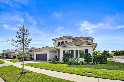9281 Coral Isles Circle Palm Beach Gardens FL 33412