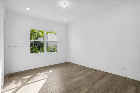 9281 Coral Isles Circle Palm Beach Gardens FL 33412