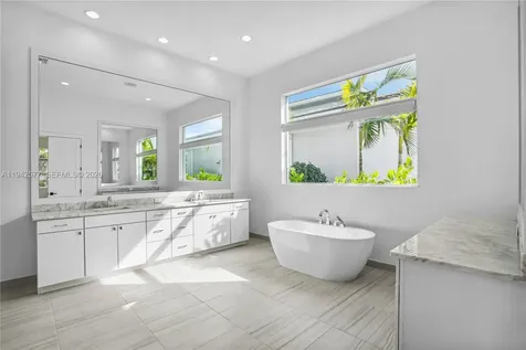 9281 Coral Isles Circle Palm Beach Gardens FL 33412