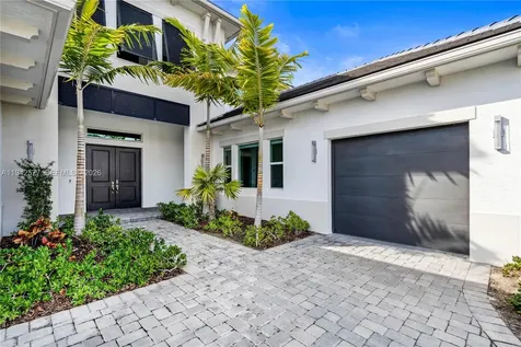 9281 Coral Isles Circle Palm Beach Gardens FL 33412