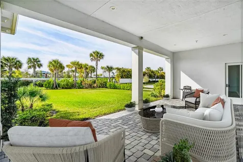 9281 Coral Isles Circle Palm Beach Gardens FL 33412