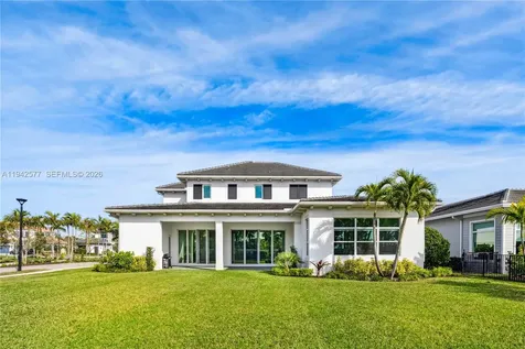 9281 Coral Isles Circle Palm Beach Gardens FL 33412