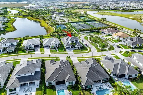 9281 Coral Isles Circle Palm Beach Gardens FL 33412