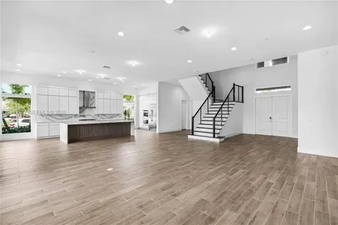 9281 Coral Isles Circle Palm Beach Gardens FL 33412