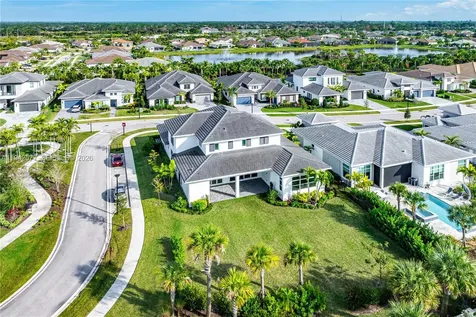 9281 Coral Isles Circle Palm Beach Gardens FL 33412