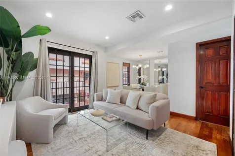 231 Majorca Avenue Coral Gables FL 33134
