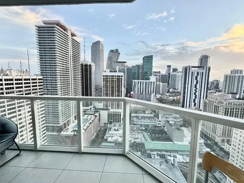 253 NE 2nd Street Miami FL 33132