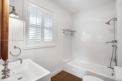 530 Melaleuca Lane Miami FL 33137