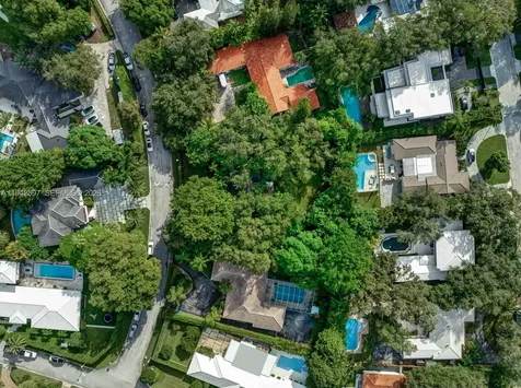 530 Melaleuca Lane Miami FL 33137