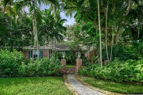 530 Melaleuca Lane Miami FL 33137