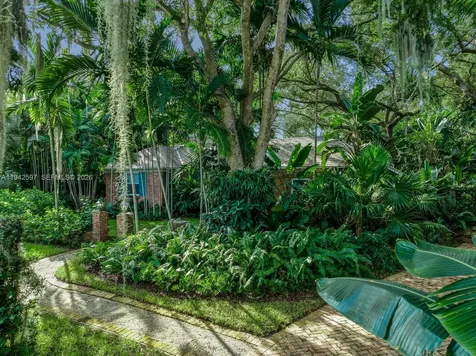 530 Melaleuca Lane Miami FL 33137