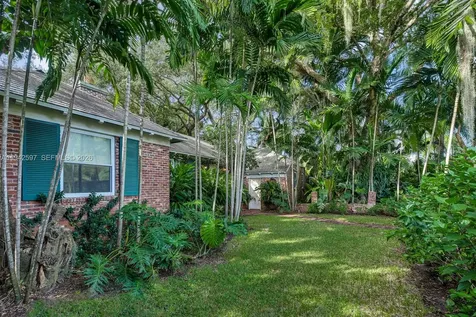 530 Melaleuca Lane Miami FL 33137