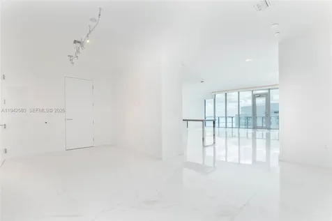 17475 Collins Avenue Sunny Isles Beach FL 33160