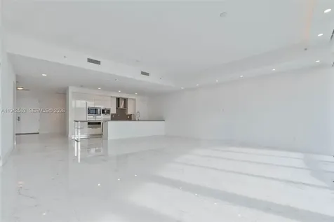 17475 Collins Avenue Sunny Isles Beach FL 33160