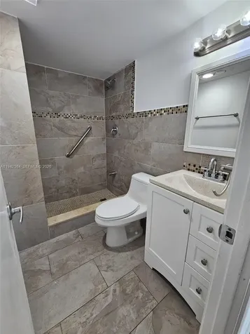 7135 Collins Avenue Miami Beach FL 33141