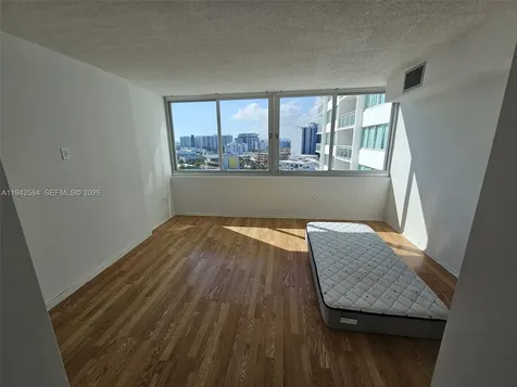 7135 Collins Avenue Miami Beach FL 33141