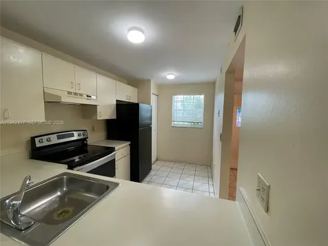 426 NE 210th Cir Terrace Miami FL 33179