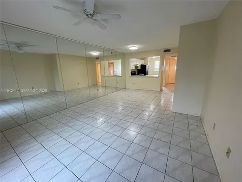 426 NE 210th Cir Terrace Miami FL 33179