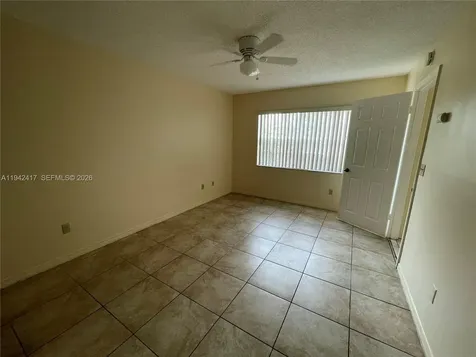 426 NE 210th Cir Terrace Miami FL 33179