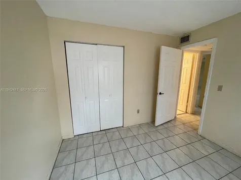 426 NE 210th Cir Terrace Miami FL 33179