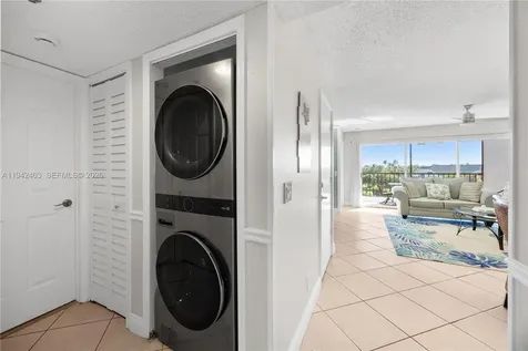 275 Palm Avenue Jupiter FL 33477