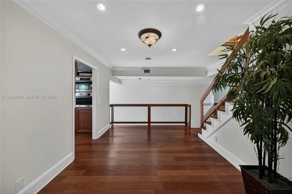 1194 Hillsboro Mile Hillsboro Beach FL 33062