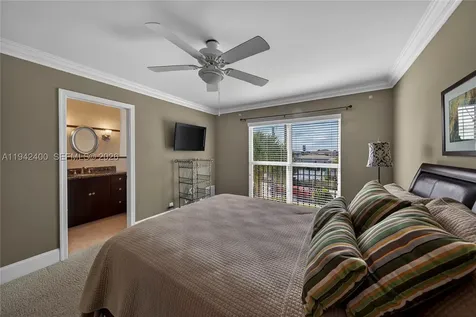 1194 Hillsboro Mile Hillsboro Beach FL 33062