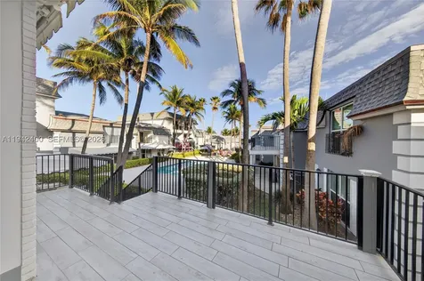 1194 Hillsboro Mile Hillsboro Beach FL 33062