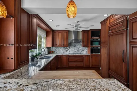 1194 Hillsboro Mile Hillsboro Beach FL 33062