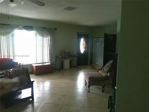 7422 NW 70th Avenue Tamarac FL 33321