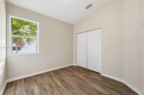 3059 Laurel Ridge Circle Riviera Beach FL 33404