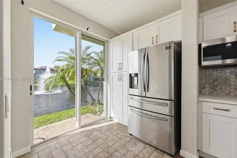 3059 Laurel Ridge Circle Riviera Beach FL 33404