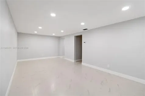7144 Southgate Boulevard Tamarac FL 33321