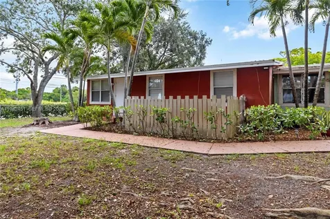 7144 Southgate Boulevard Tamarac FL 33321