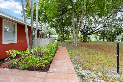 7144 Southgate Boulevard Tamarac FL 33321