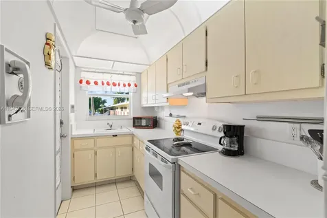 2541 NE 11th Street Pompano Beach FL 33062