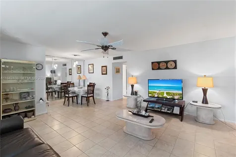 2541 NE 11th Street Pompano Beach FL 33062