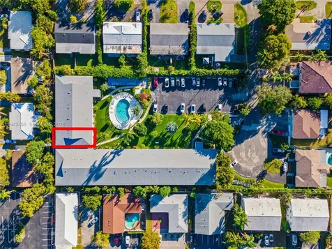 2541 NE 11th Street Pompano Beach FL 33062
