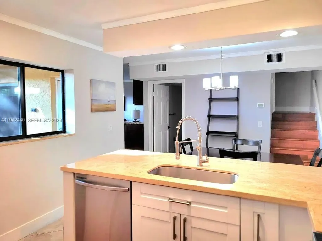 22916 Oxford Place Boca Raton FL 33433