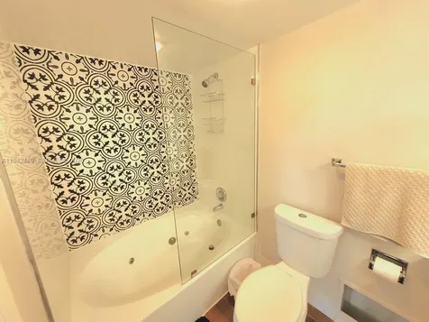 22916 Oxford Place Boca Raton FL 33433