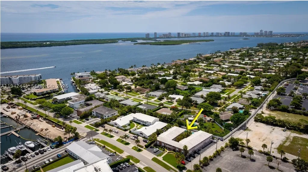148 Yacht Club Drive North Palm Beach FL 33408