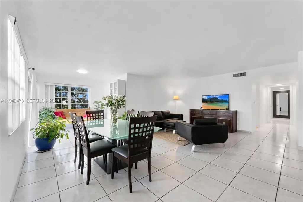 11840 NE 19th Drive North Miami FL 33181