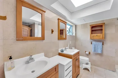 11840 NE 19th Drive North Miami FL 33181