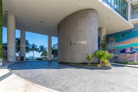 460 NE 28th Street Miami FL 33137