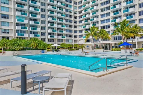 1200 West Avenue Miami Beach FL 33139