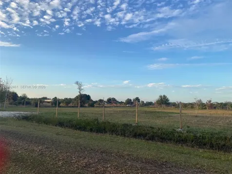 16631 NW 262 Street Okeechobee FL 34972